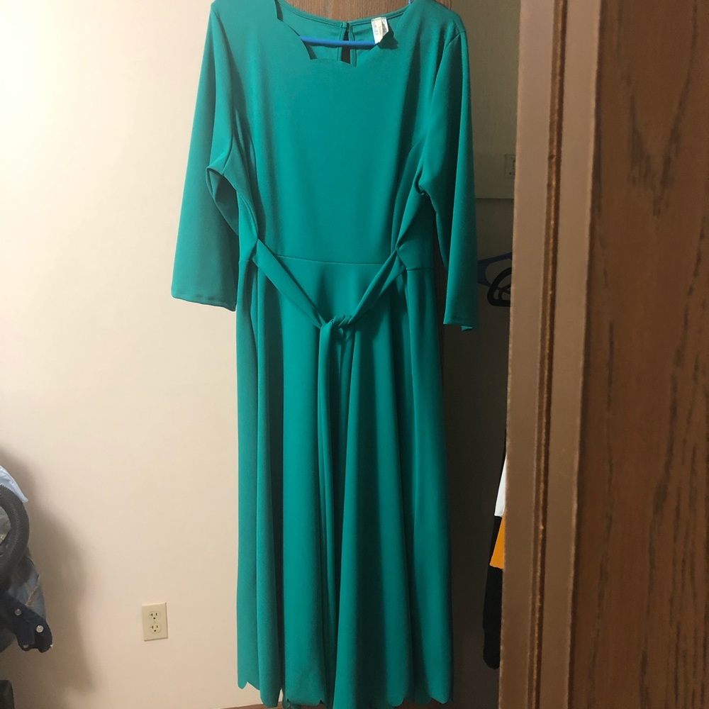 Green petal edge fit and flare midi length dress